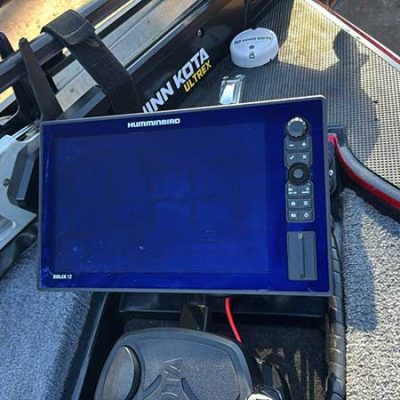 Quest-Angler-2020-Motor-Yamaha-250hp-10